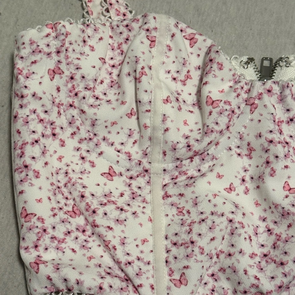 White Fox Floral Pink Women's Top Size Small - Picture 2 of 4